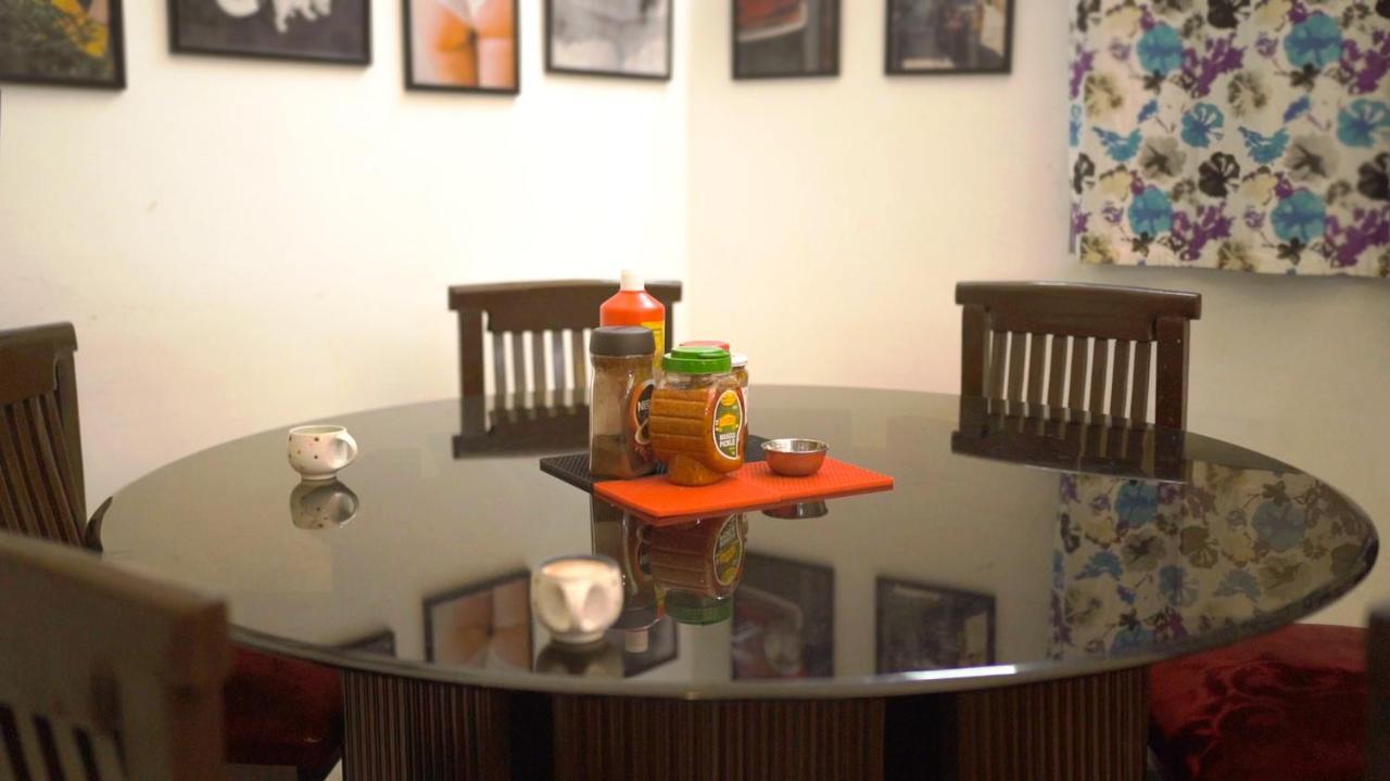 Hostel Lifespace- Twin Bungalow With Pods, Bunks, Private Rooms, Cowork & Cafe Pune Eksteriør billede