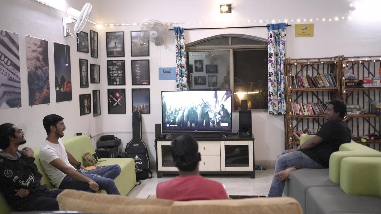 Hostel Lifespace- Twin Bungalow With Pods, Bunks, Private Rooms, Cowork & Cafe Pune Eksteriør billede